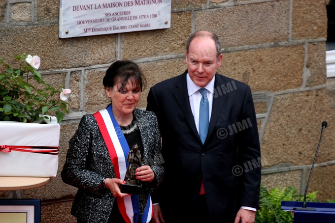 albert II à granville 208